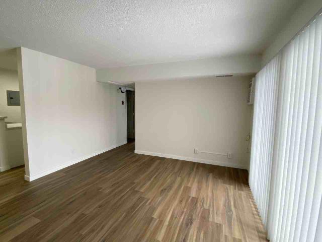 Apartment for rent in Hennepin, Minnesota