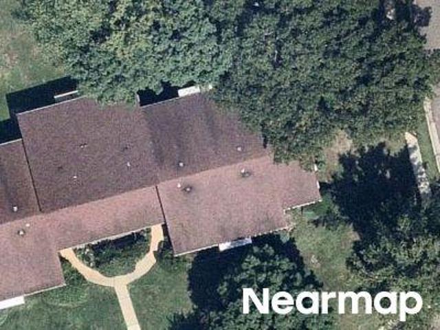 House for sale in Whittier Oaks, Manalapan Township