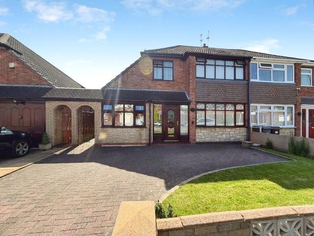 House for rent in Wood End, Wednesfield
