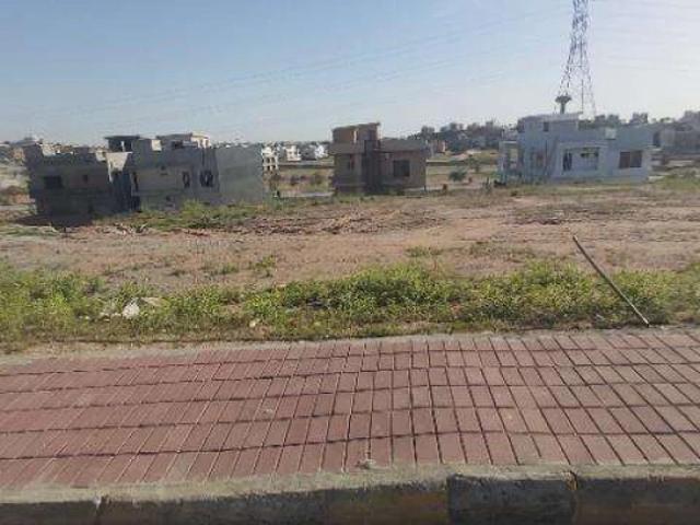 Land for sale in Islamabad