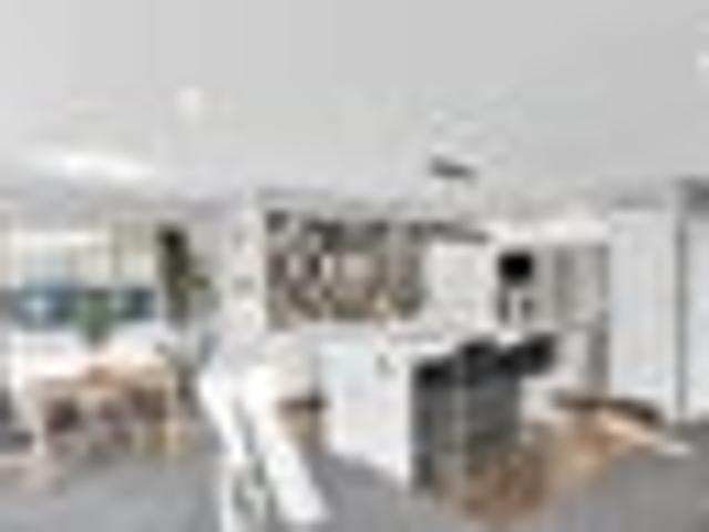 House for sale in Chaslands, Canterbury