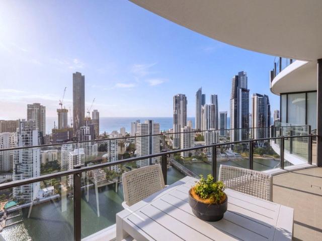 Apartment for sale in Surfers Paradise, Gold Coast City