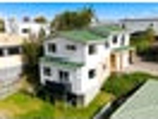 House for sale in Omokoroa, Bay Of Plenty