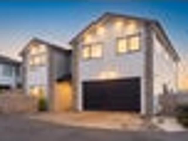 House for sale in Paremoremo