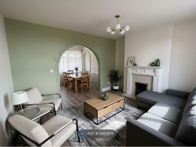 House for rent in Oversetts, Egginton