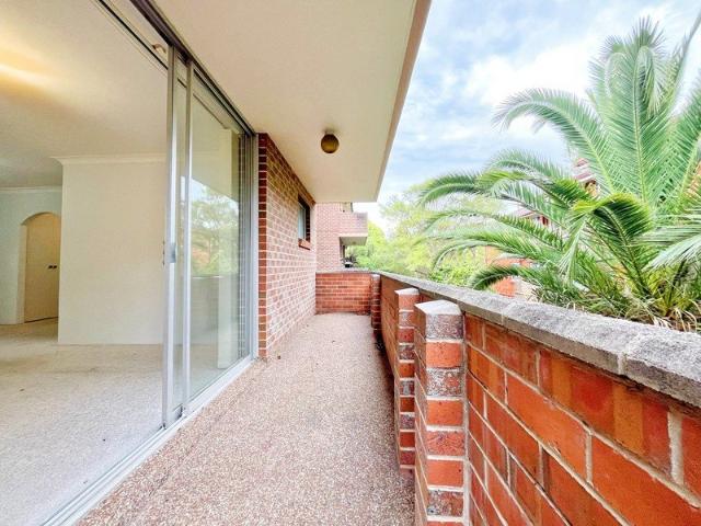 Apartment for rent in Lower North Shore, Sydney