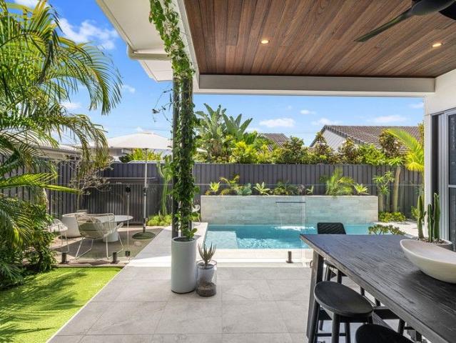 Duplex for sale in Kings Creek, Queensland
