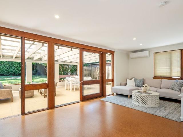 House for rent in Lower North Shore, Sydney