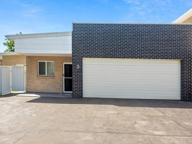 Villa for sale in Oak Flats Dc, New South Wales