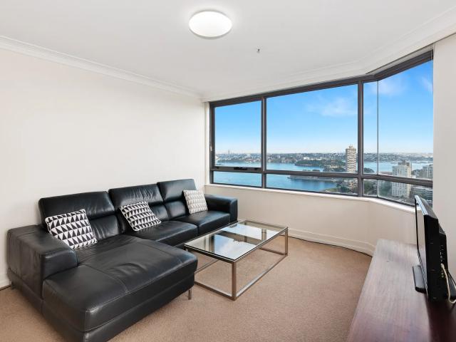 House for rent in Lower North Shore, Sydney