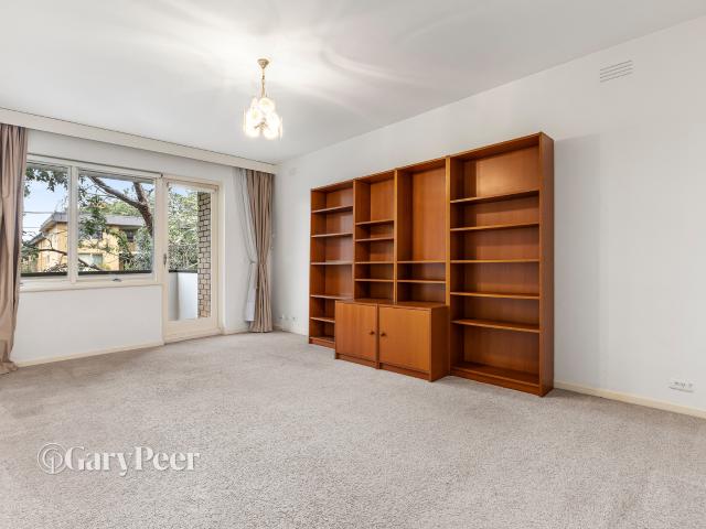 House for rent in St Kilda East, Melbourne