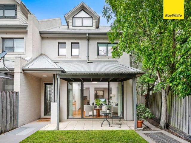 Townhouse for sale in Sydney, New South Wales