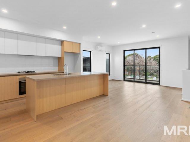 Townhouse for rent in Camerons Creek, Victoria