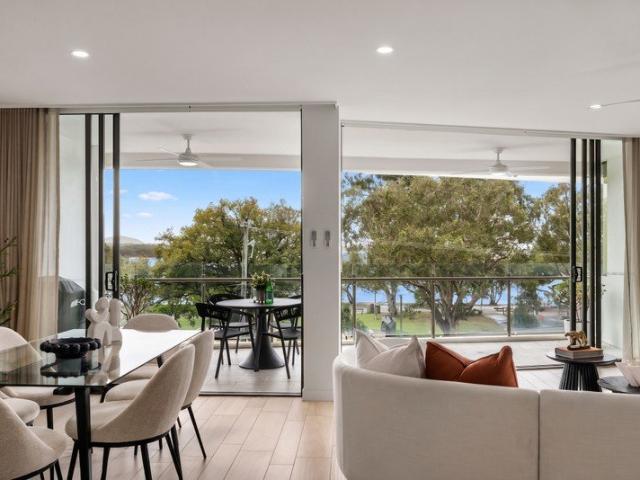 Apartment for sale in Kings Creek, Queensland