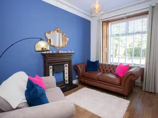 Apartment for rent in Alexandria, Scotland