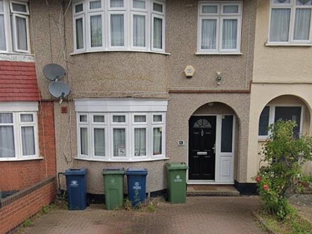 House for rent in Navestock Side, Essex