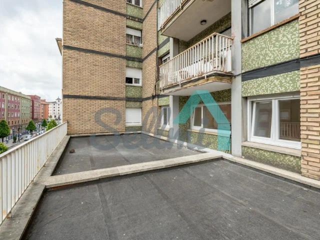 Apartamento en alquiler en El Milán, Oviedo