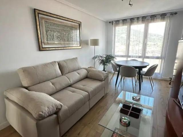 Apartamento en alquiler en El Milán, Oviedo