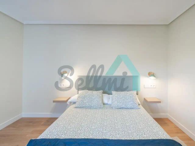 Apartamento en alquiler en Centro, Oviedo