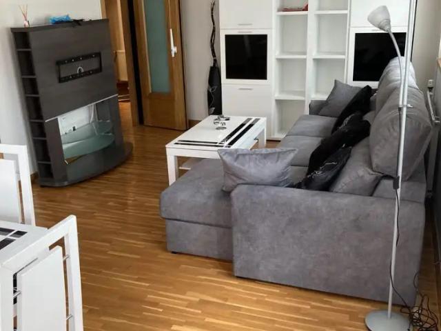 Apartamento en alquiler en Vetusta, Oviedo