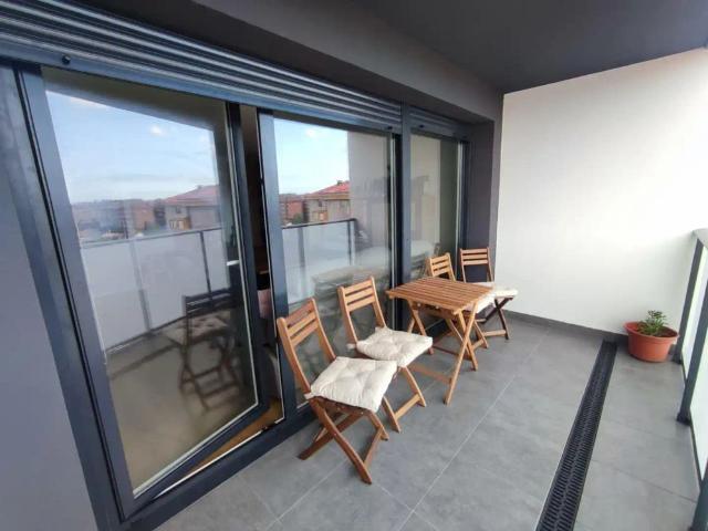 Apartamento en alquiler en La Carisa, Oviedo