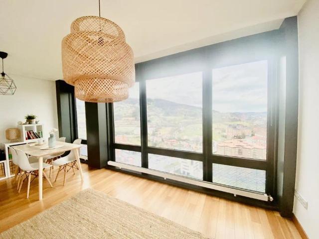 Apartamento en alquiler en Montenuño, Oviedo