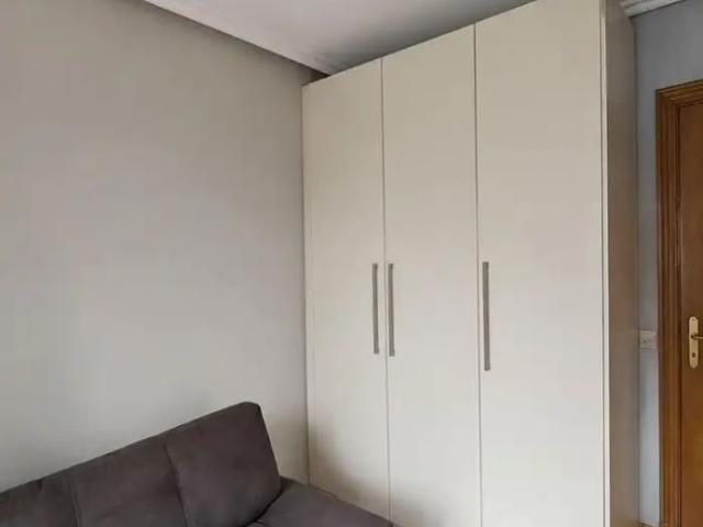 Apartamento en alquiler en Montenuño, Oviedo