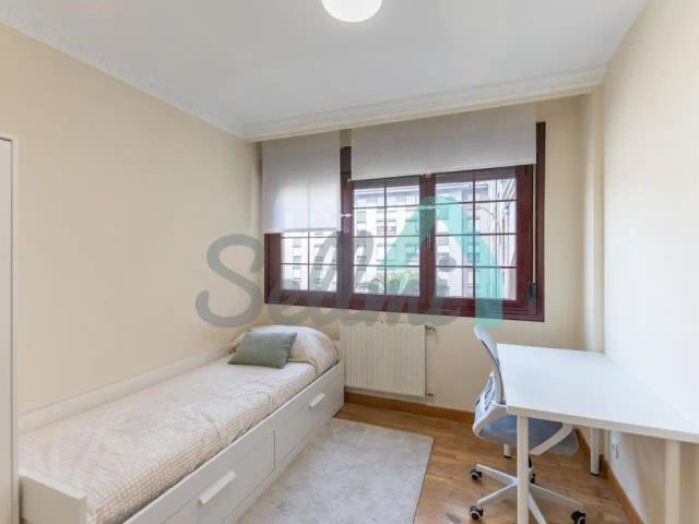 Apartamento en alquiler en El Milán, Oviedo