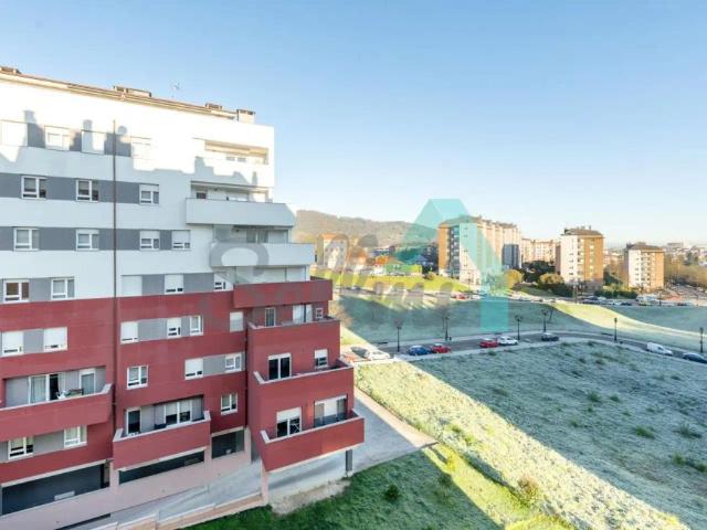 Apartamento en alquiler en Fozaneldi, Oviedo