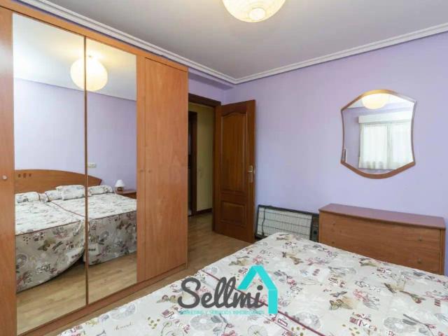 Apartamento en alquiler en Santo Domingo, Oviedo