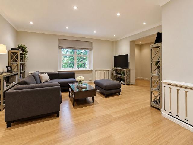 Apartment for rent in Chelsea, Greater London