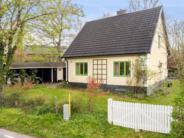 Villa till salu i Tomelilla, Skåne