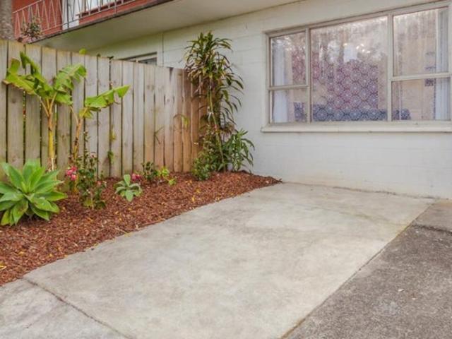 Apartment for rent in Balmoral