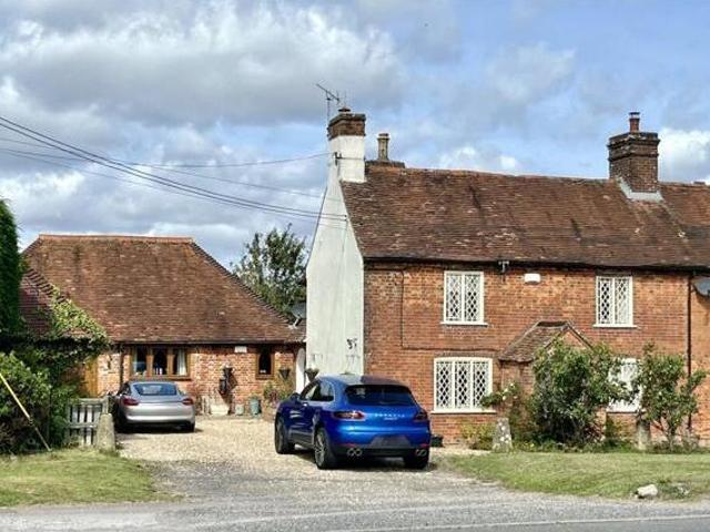 House for sale in Barton Stacey, Hampshire