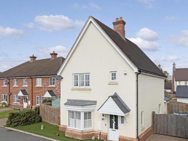 House for sale in Lyons, Greater London