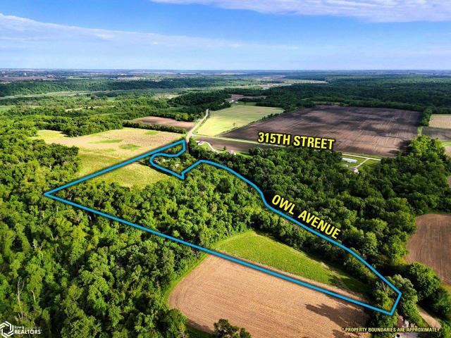 Farm for sale in Woodward, Iowa