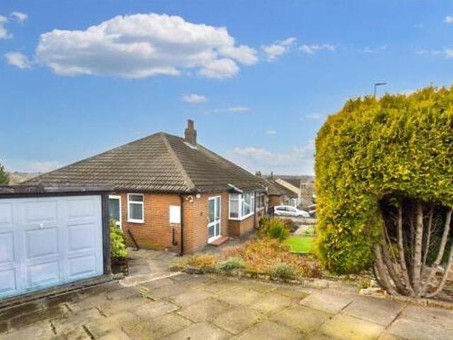 House for sale in Pudsey, West Yorkshire