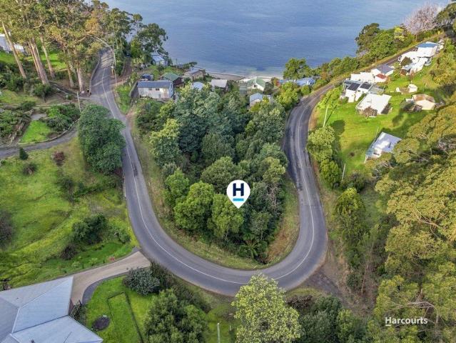 Land for sale in Brooks Bay, Tasmania
