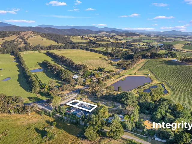 House for sale in Dixons Creek, Melbourne
