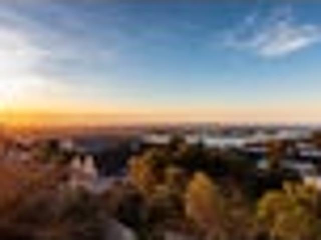 House for sale in Chaslands, Canterbury