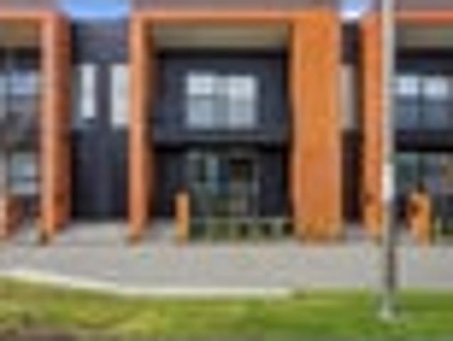 Apartment for sale in Heathcote, Canterbury