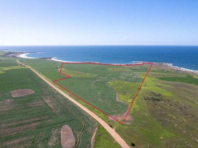 Cottage for sale in Port Neill, South Australia