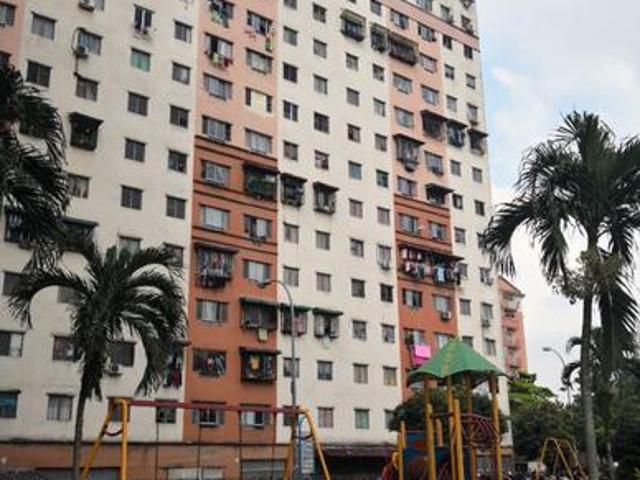 Flat for sale in Langat, Selangor