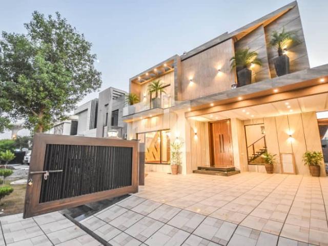 House for sale in لاہور, لاہور ڈویژن