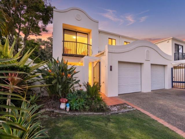 Townhouse for sale in Fernbrook, Queensland