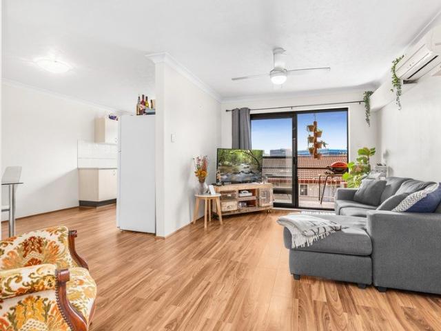 Apartment for sale in Toombul, Queensland