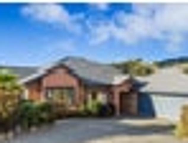House for sale in Enner Glynn