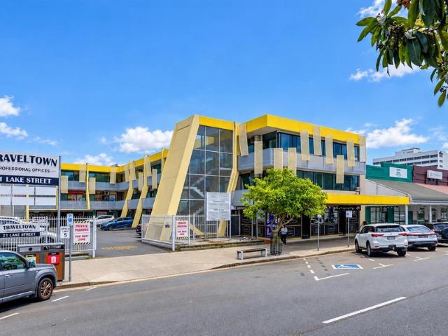 Office for sale in Cairns City, Cairns