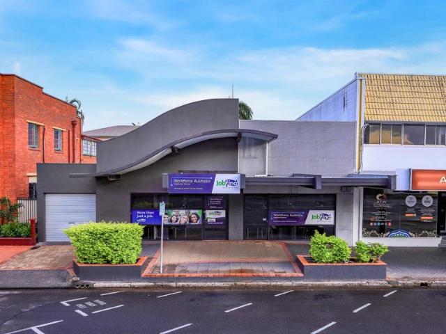 Office for sale in Cairns, Queensland