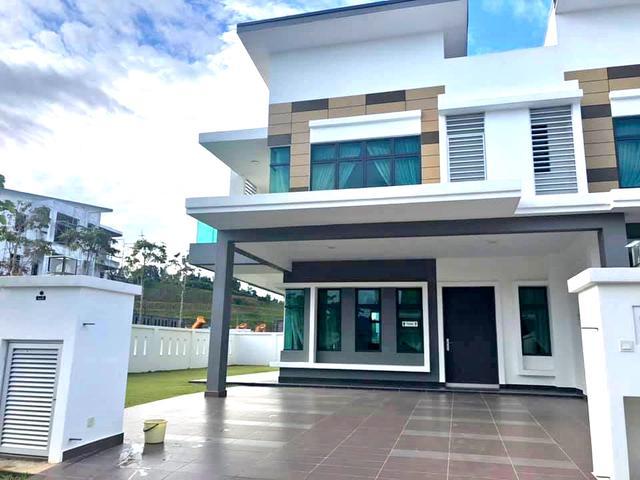 Terraced House for sale in Tanjong Sepat, Selangor
